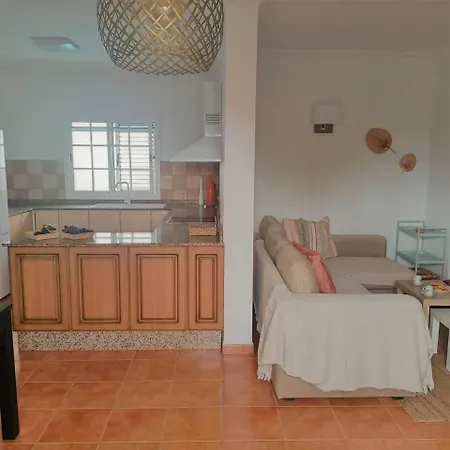Mara's House, Oasis De Paz * Nazaret